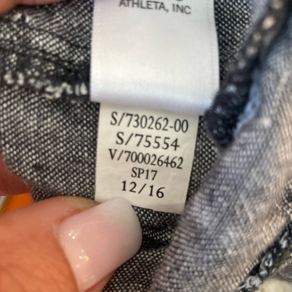 Athleta Flint Gray 100% Linen Women’s Shorts size 6 (P28) - Picture 8 of 8